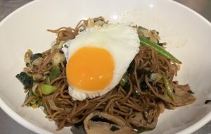 ベースパスタで作った焼きそば