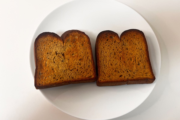 ベースブレッド　ミニ食パン・プレーン　トースト