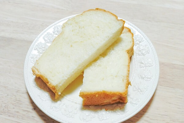 コストコ　新商品　北海道山型食パン　盛り付け