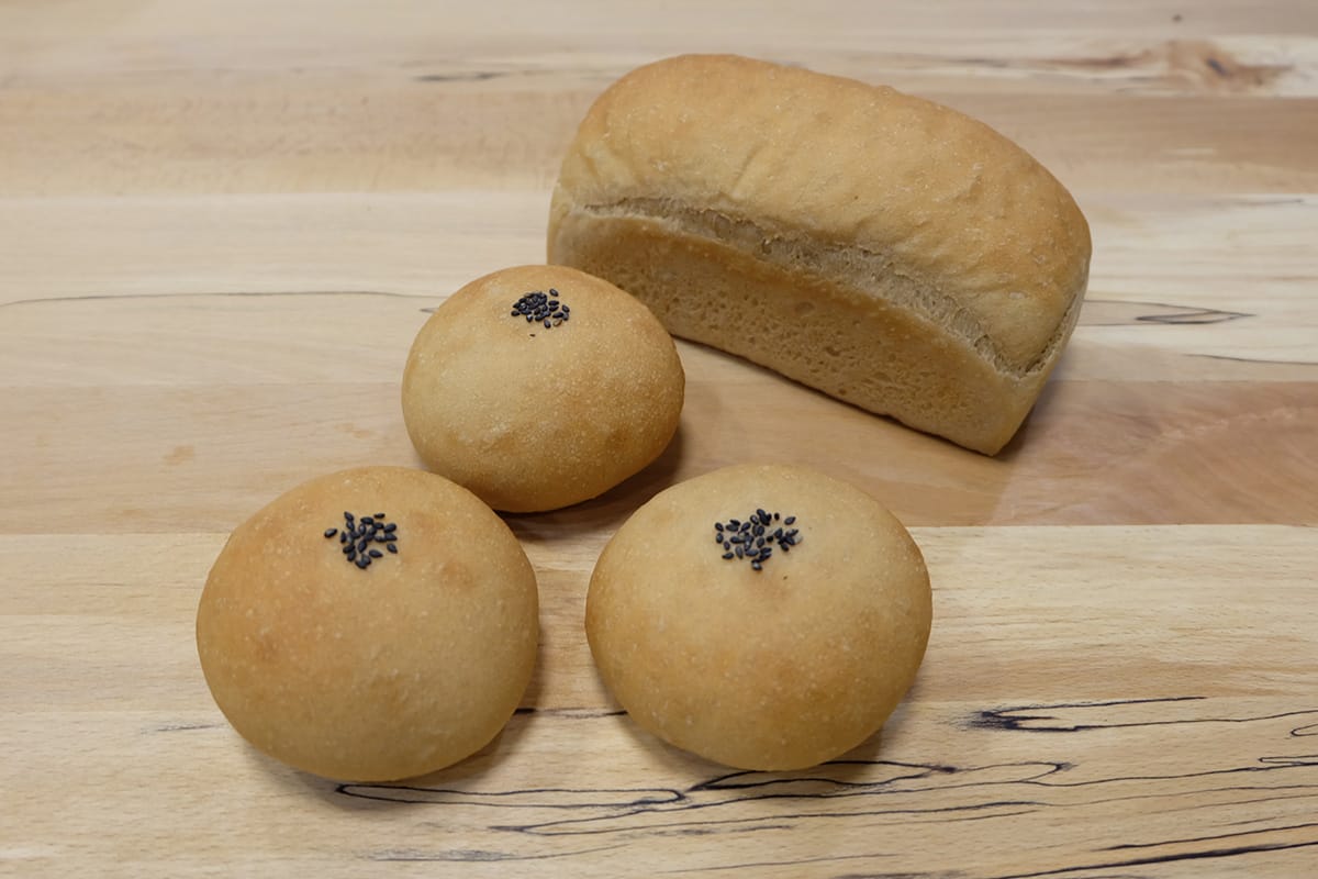 本科コースで作るパン ベーシック2 ②玄米パン、玄米あんパン